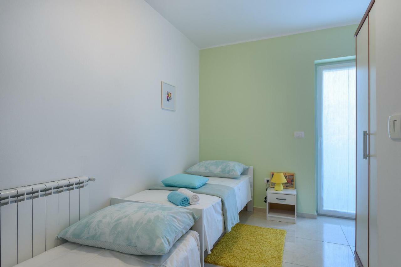 Apartment Perusko بولا المظهر الخارجي الصورة