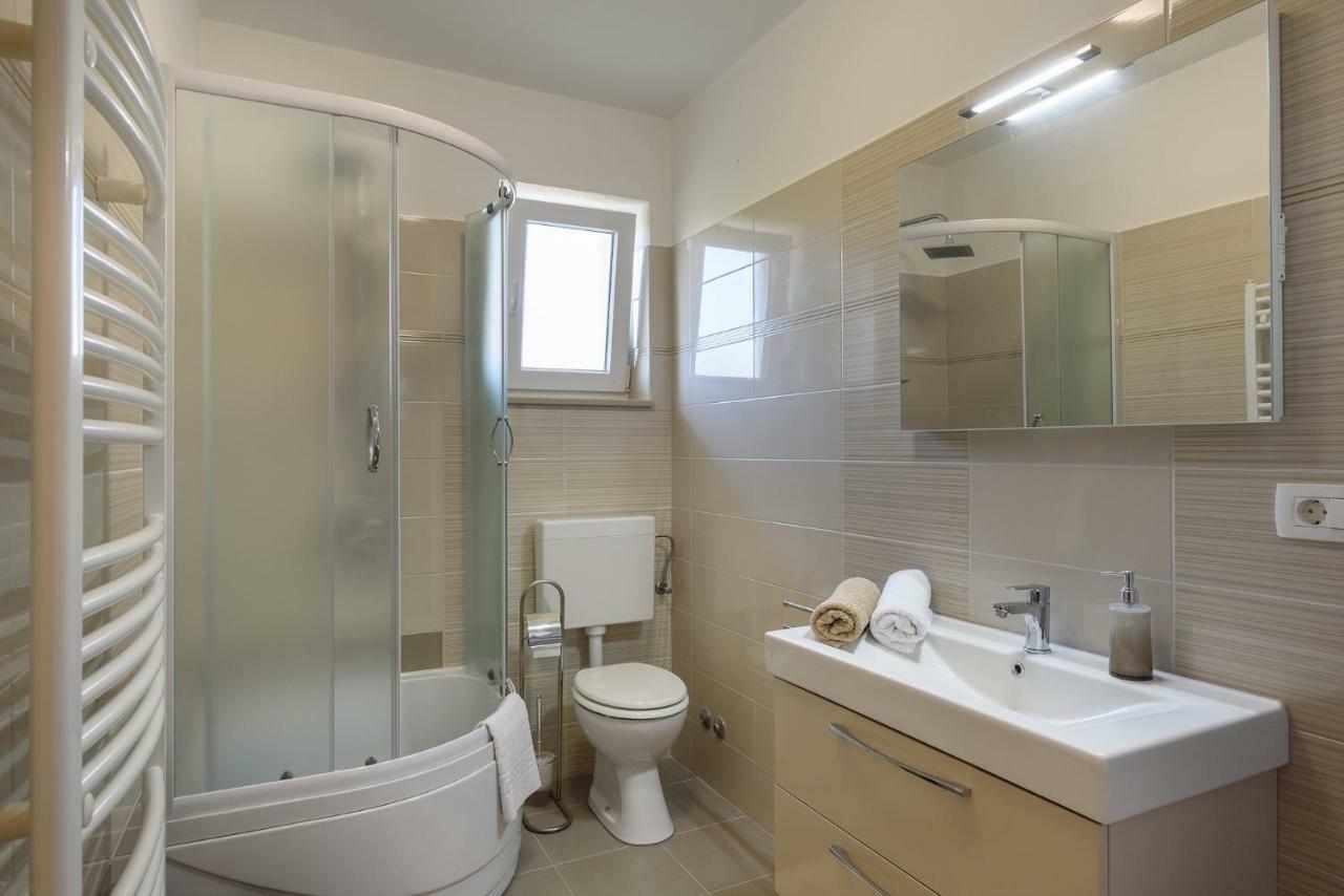 Apartment Perusko بولا المظهر الخارجي الصورة